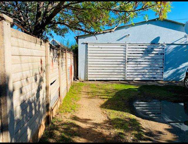 6 BEDROOM HOUSE FOR SALE IN QUEENSTOWN CENTRAL